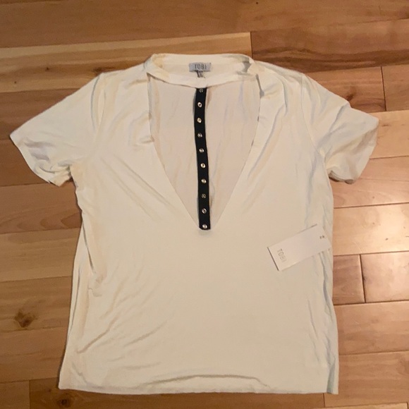 Tobi Callie choker tee in white NWT - Picture 2 of 7